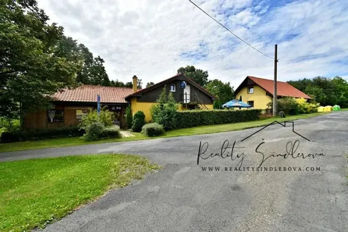 Prodej apartmánu, Hranice, 297 m2