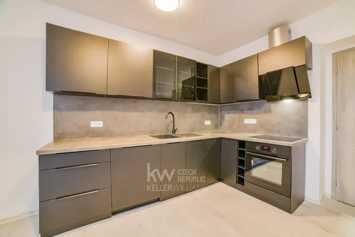 Pronájem bytu 2+kk, Cheb, 17. listopadu, 53 m2