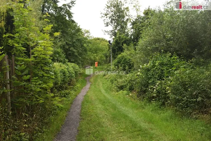 Prodej zahrady, Dobrovice, 636 m2