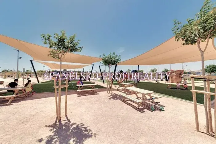 Prodej vily, Alicante, Španělsko, 59 m2