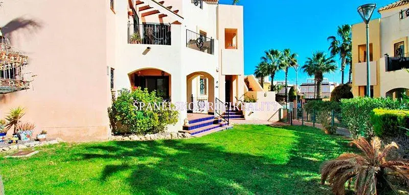 Prodej bytu 3+1, Alicante, Španělsko, 69 m2