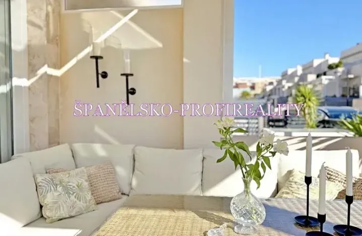 Prodej vily, Torrevieja, Španělsko, 100 m2