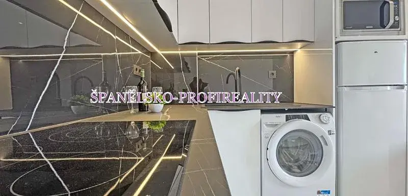 Prodej bytu 2+kk, Torrevieja, Španělsko, 38 m2