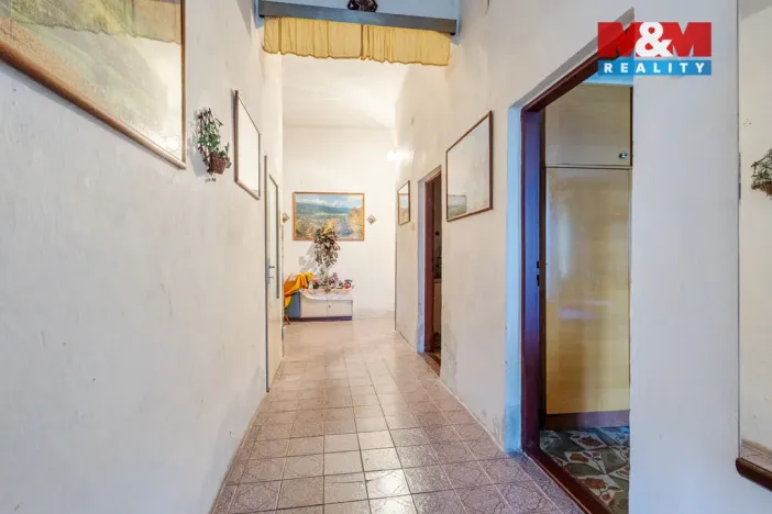 Prodej rodinného domu, Kařez, 311 m2