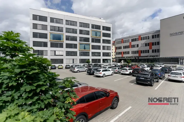Pronájem kanceláře, Brno, Křenová, 105 m2