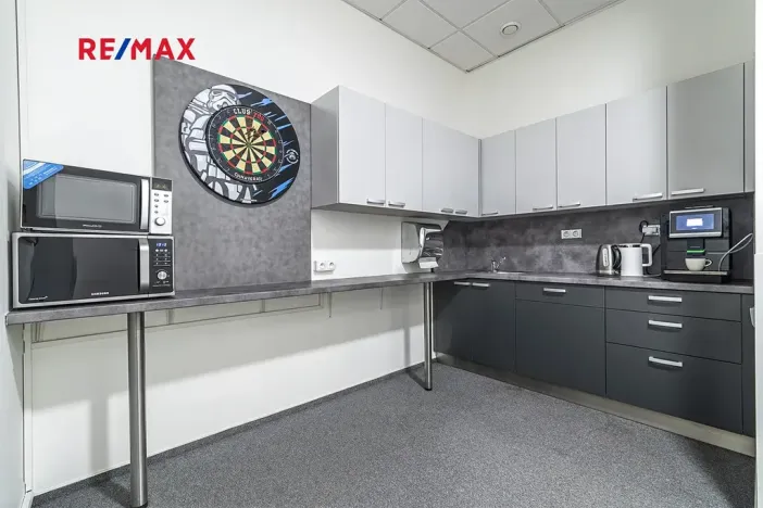 Pronájem kanceláře, Plzeň, Otýlie Beníškové, 81 m2