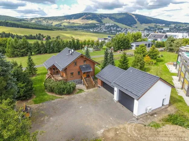 Prodej rodinného domu, Loučná pod Klínovcem, 195 m2