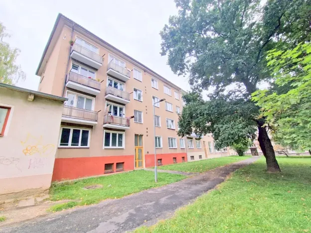 Pronájem bytu 1+1, Příbram, Bratří Čapků, 34 m2