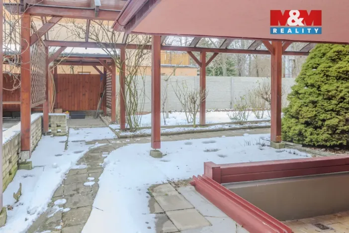 Prodej rodinného domu, Uherské Hradiště, U Stadionu, 300 m2