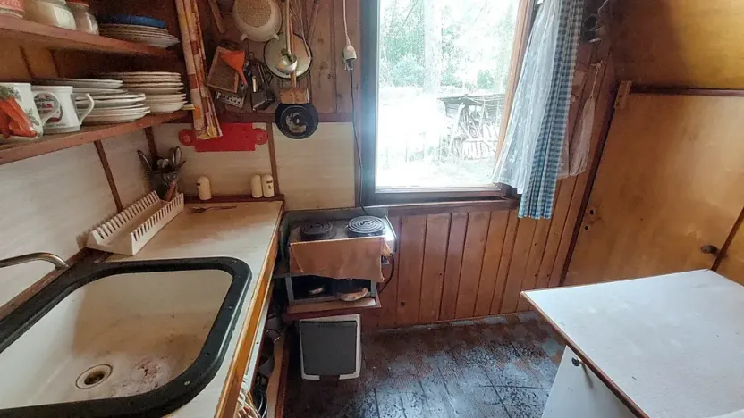 Prodej chaty, Rovensko pod Troskami, 80 m2