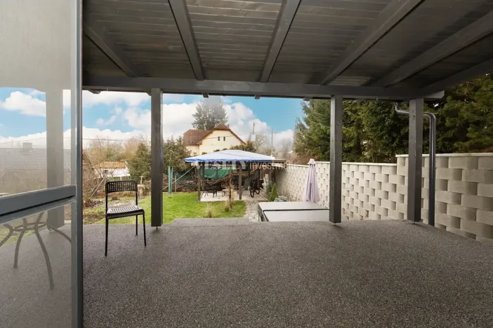 Prodej rodinného domu, Hvozdnice, 146 m2