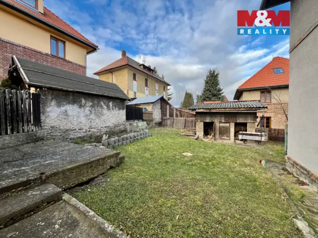 Pronájem bytu 2+1, Louny, Nerudova, 55 m2