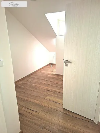 Prodej bytu 2+kk, Praha - Bubeneč, Verdunská, 51 m2