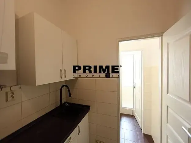 Pronájem kanceláře, Praha - Nové Město, Lazarská, 110 m2