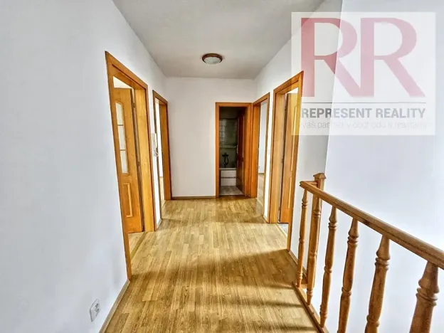 Pronájem bytu 5+1, Plzeň, Na Okraji, 150 m2