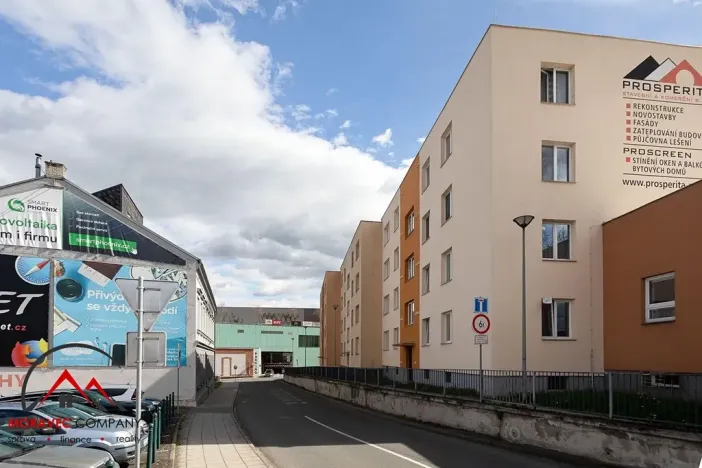 Pronájem bytu 3+kk, Opava, Kasárenská, 62 m2