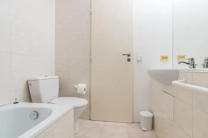 Pronájem bytu 2+kk, Praha - Holešovice, Kamenická, 50 m2
