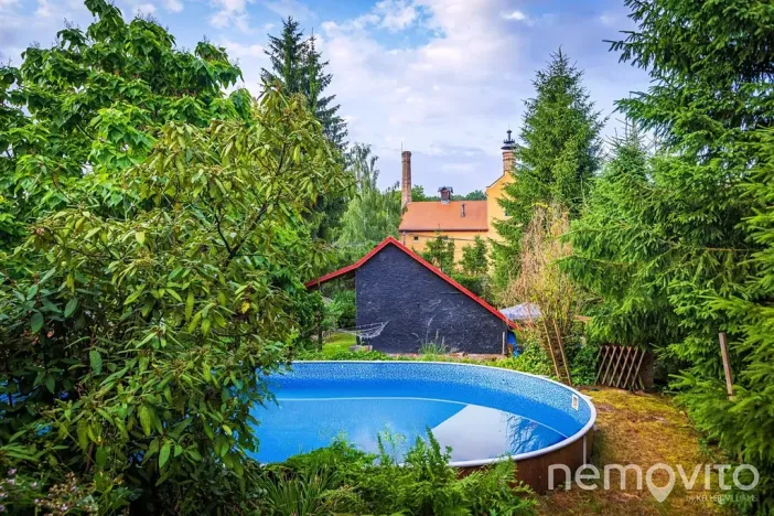 Prodej vícegeneračního domu, Lobeč, 340 m2