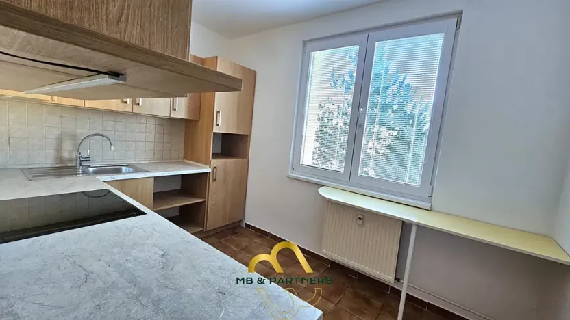 Prodej bytu 4+1, Chlum u Třeboně, Sídliště F. Hrubína, 87 m2