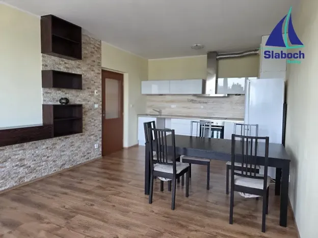 Pronájem bytu 2+kk, Jesenice, V Roháči I., 50 m2