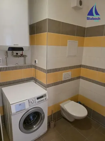 Pronájem bytu 2+kk, Jesenice, V Roháči I., 50 m2