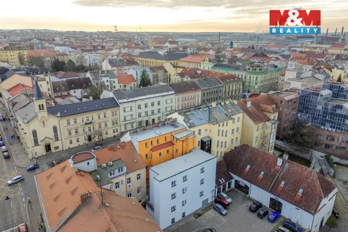 Pronájem bytu 1+1, Plzeň - Jižní Předměstí, Husova, 33 m2