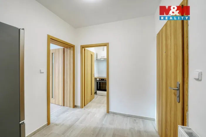 Pronájem bytu 1+1, Plzeň - Jižní Předměstí, Husova, 33 m2