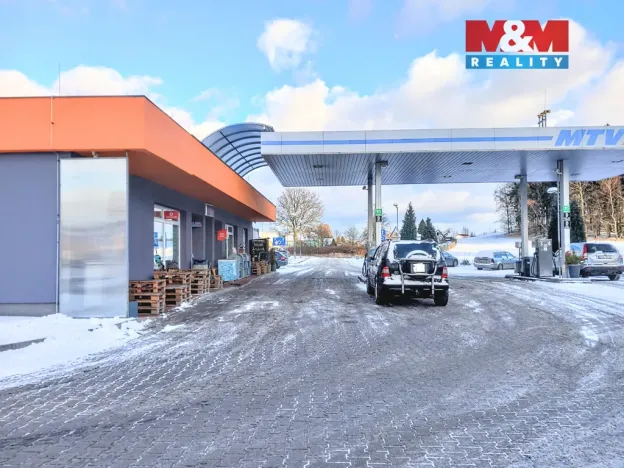 Prodej obchodního prostoru, Nová Role - Mezirolí, 120 m2