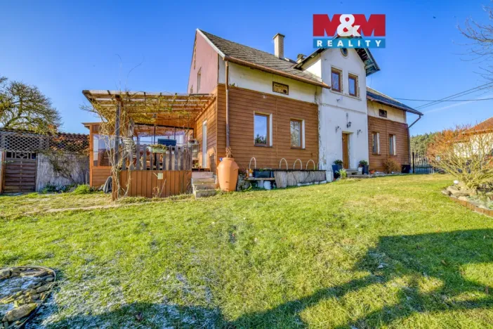 Prodej rodinného domu, Broumov, 183 m2