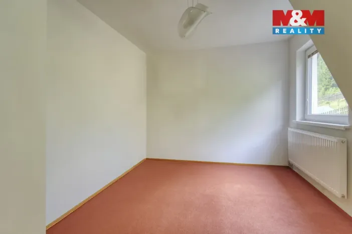 Prodej rodinného domu, Kraslice, B. Němcové, 141 m2