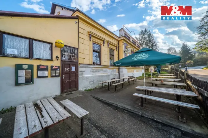 Prodej restaurace, Zvíkovec, 275 m2