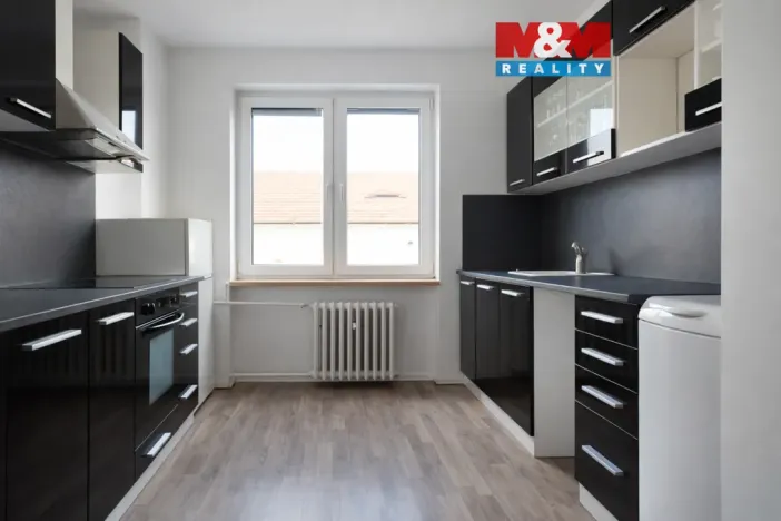 Prodej bytu 3+1, Podbořany - Letov, 75 m2