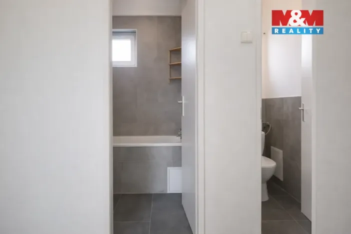 Prodej bytu 3+1, Podbořany - Letov, 75 m2