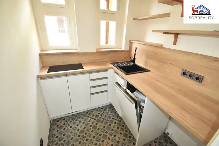 Pronájem bytu 1+1, Teplice, Poštovní, 46 m2