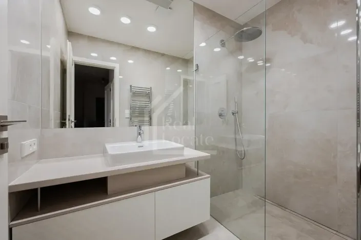 Pronájem bytu 2+kk, Praha - Vinohrady, Vinohradská, 45 m2