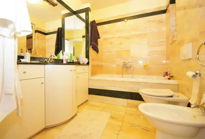 Pronájem bytu 3+1, Praha - Vinohrady, Polská, 100 m2