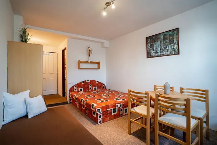 Prodej ubytování, Strážné, 450 m2