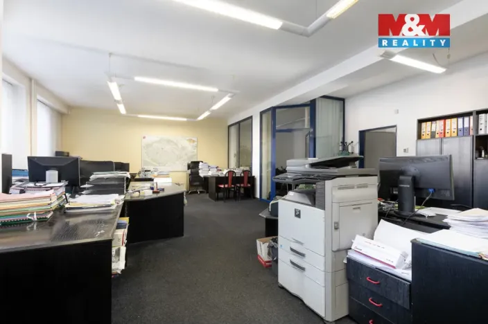 Prodej obchodního prostoru, Bruntál, nám. Míru, 720 m2