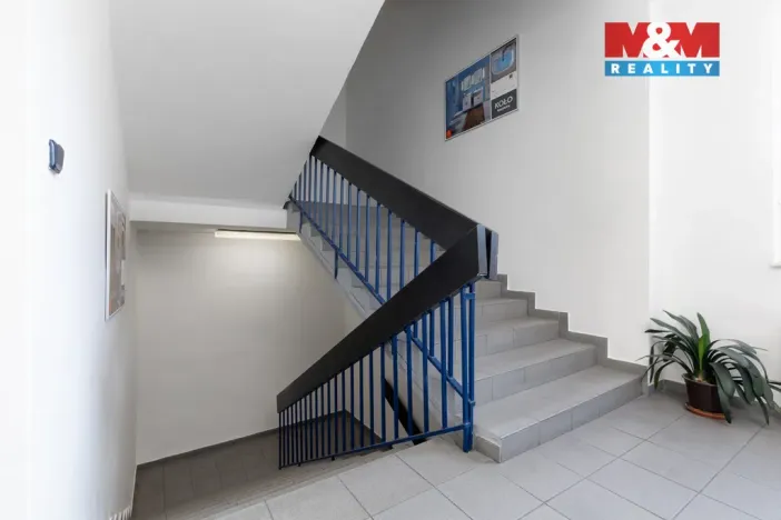 Prodej kanceláře, Bruntál, nám. Míru, 720 m2