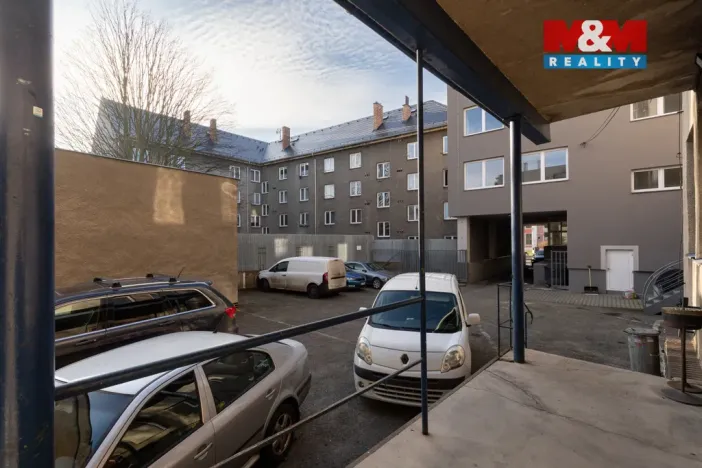 Prodej kanceláře, Bruntál, nám. Míru, 720 m2