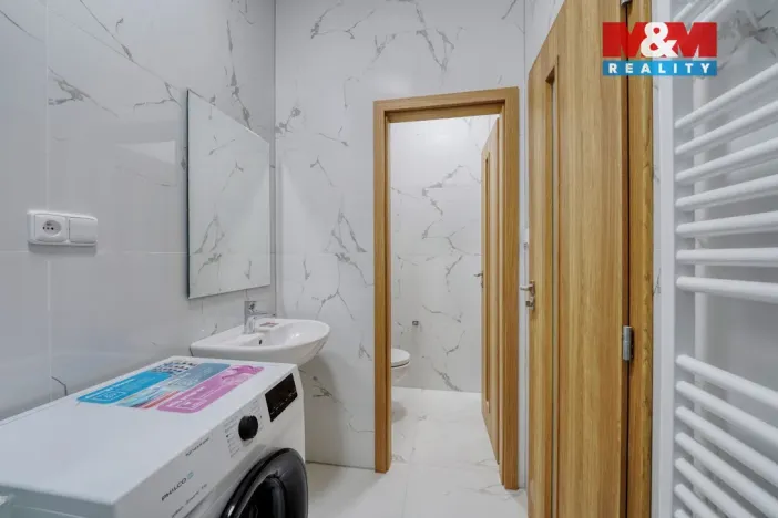 Pronájem bytu 1+1, Plzeň - Jižní Předměstí, Husova, 34 m2