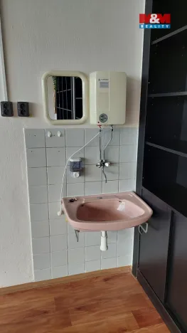 Pronájem kanceláře, Bruntál, Rýmařovská, 600 m2