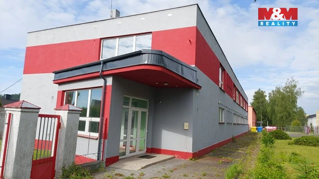 Pronájem kanceláře, Bruntál, Rýmařovská, 600 m2
