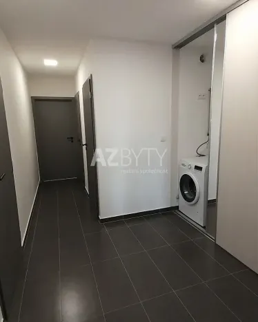 Pronájem bytu 2+kk, Praha - Bohnice, Toruňská, 68 m2