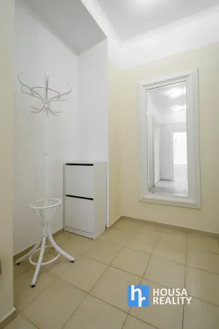 Pronájem bytu 2+kk, Praha - Nové Město, Pod Slovany, 58 m2