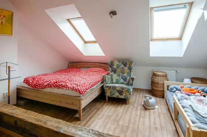 Pronájem bytu 2+kk, Hradec Králové, třída Karla IV., 69 m2