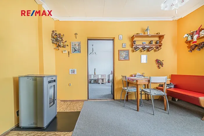 Prodej rodinného domu, Praha - Dolní Počernice, Listopadová, 302 m2