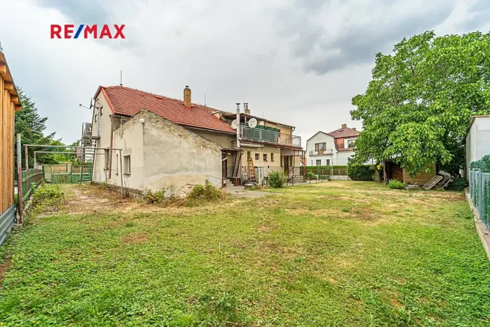 Prodej rodinného domu, Praha - Dolní Počernice, Listopadová, 302 m2