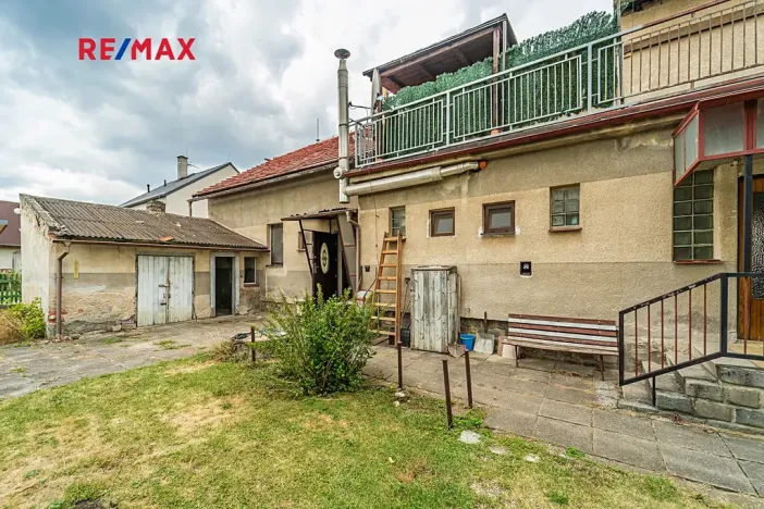 Prodej rodinného domu, Praha - Dolní Počernice, Listopadová, 302 m2