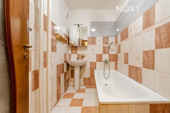 Prodej bytu 3+1, Pardubice, Stavařov, 87 m2